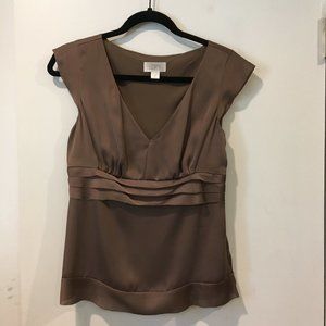 LOFT Women's sleeveless blouse